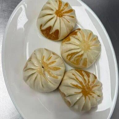 Pan Fried BBQ Bun (4pcs)